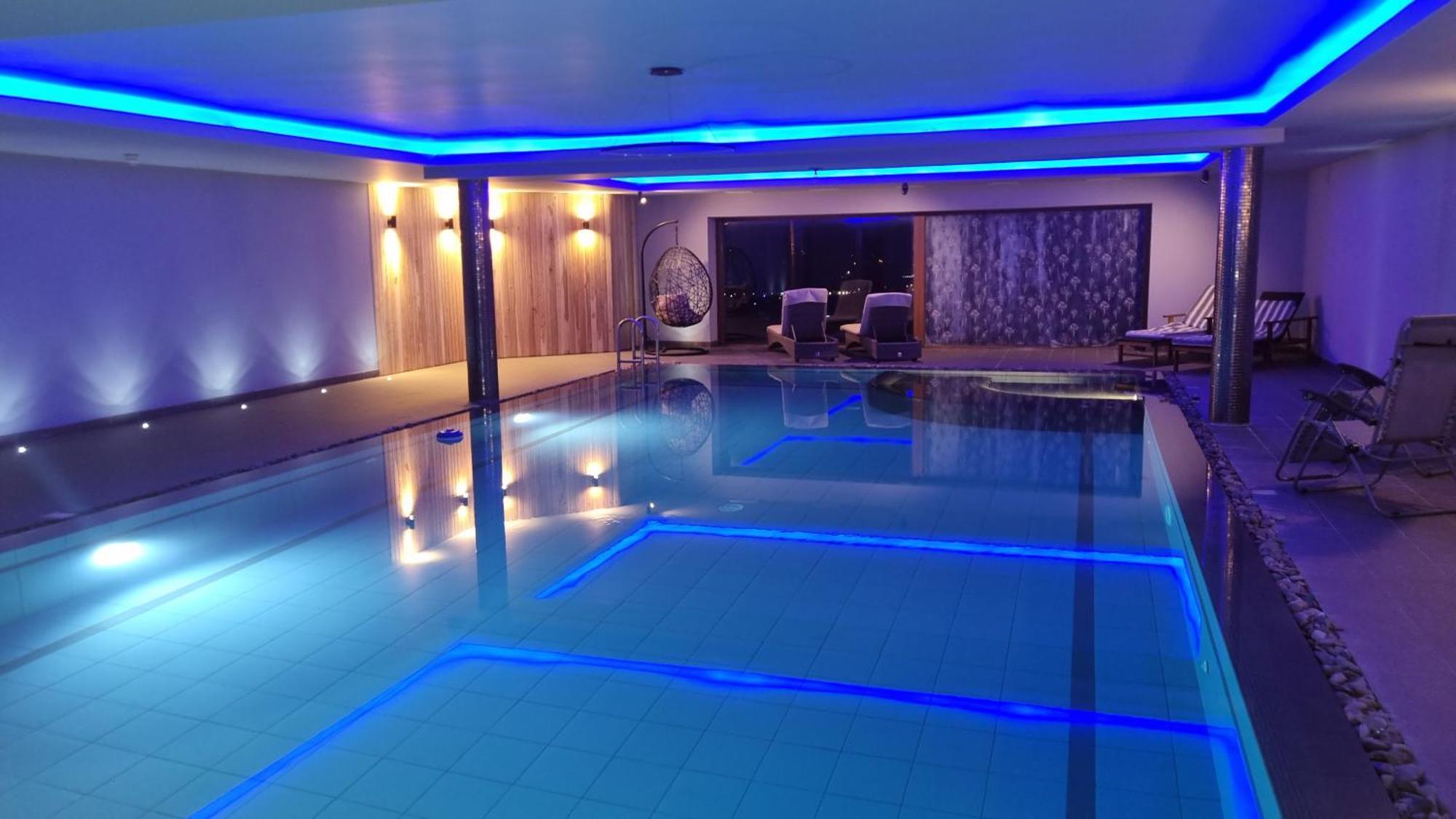 Fab View (Adults Only) Hotel Dingle Bagian luar foto