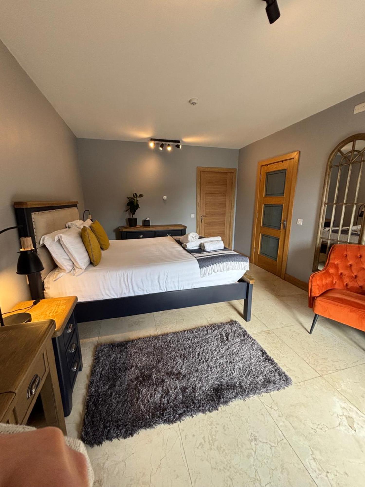 Fab View (Adults Only) Hotel Dingle Bagian luar foto