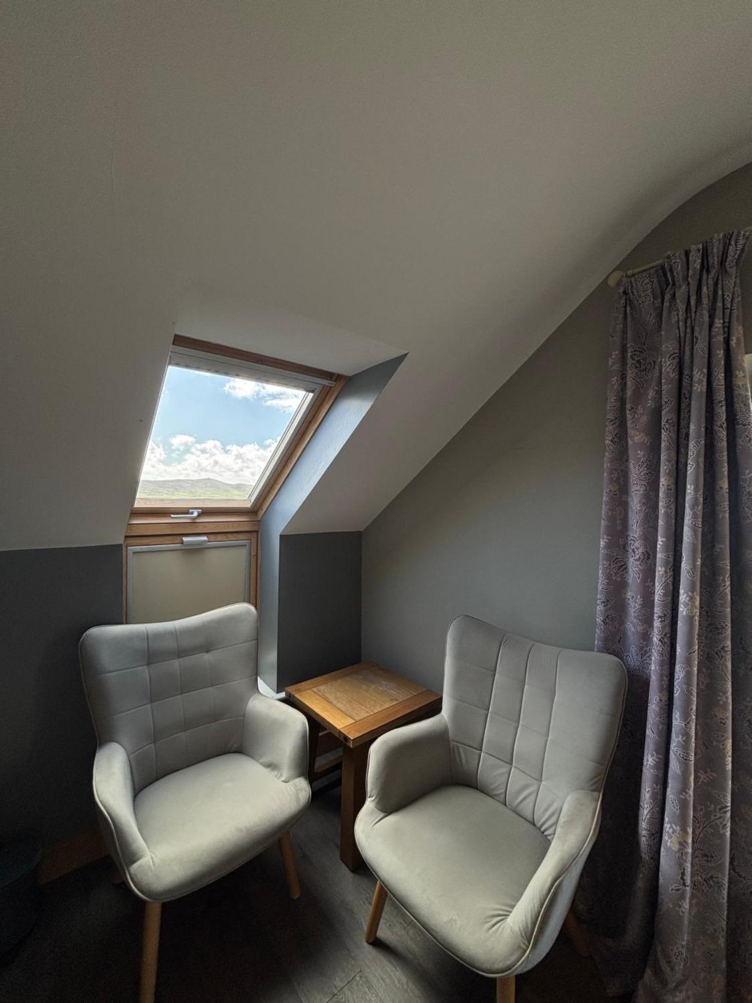 Fab View (Adults Only) Hotel Dingle Bagian luar foto